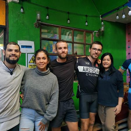 Pacha Qori Backpackers Hostel กาฮามาร์กา ภายนอก รูปภาพ
